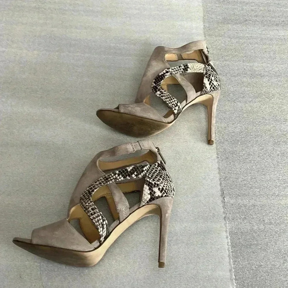 [US6.5] Ivanka Trump ITSATORI Animal Patterns 4” Heel Leather  Sandal - Picture 4 of 9